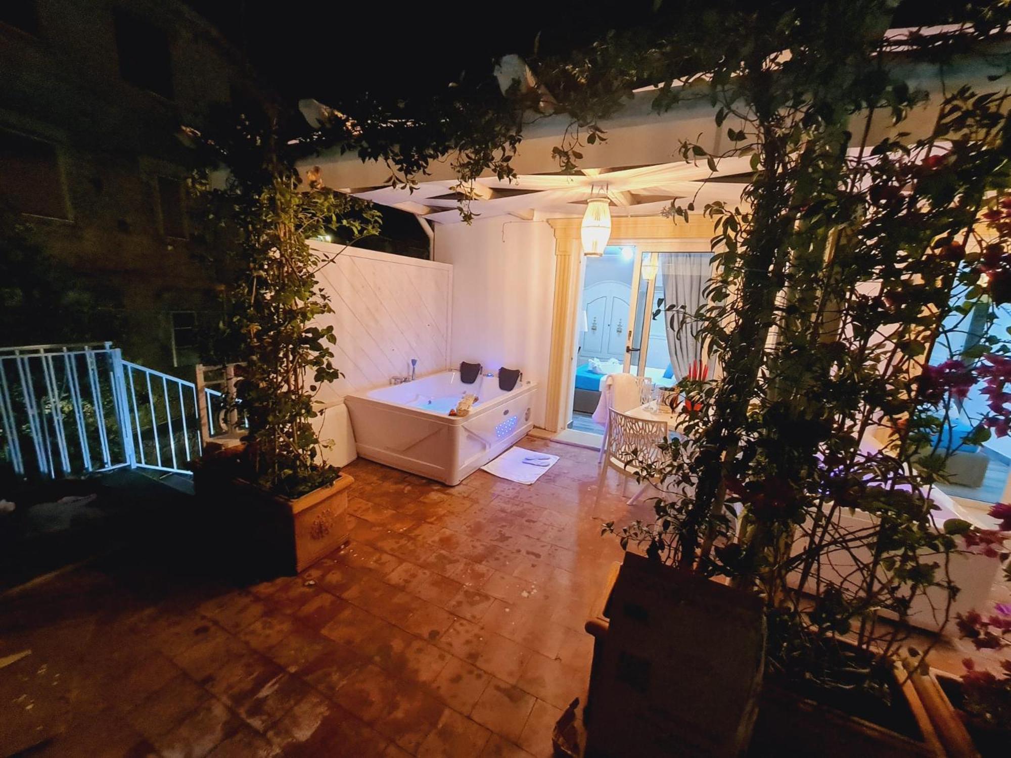 Luxury B&B Suite Jacuzzi Villa Filomena Marina di Camerota Εξωτερικό φωτογραφία